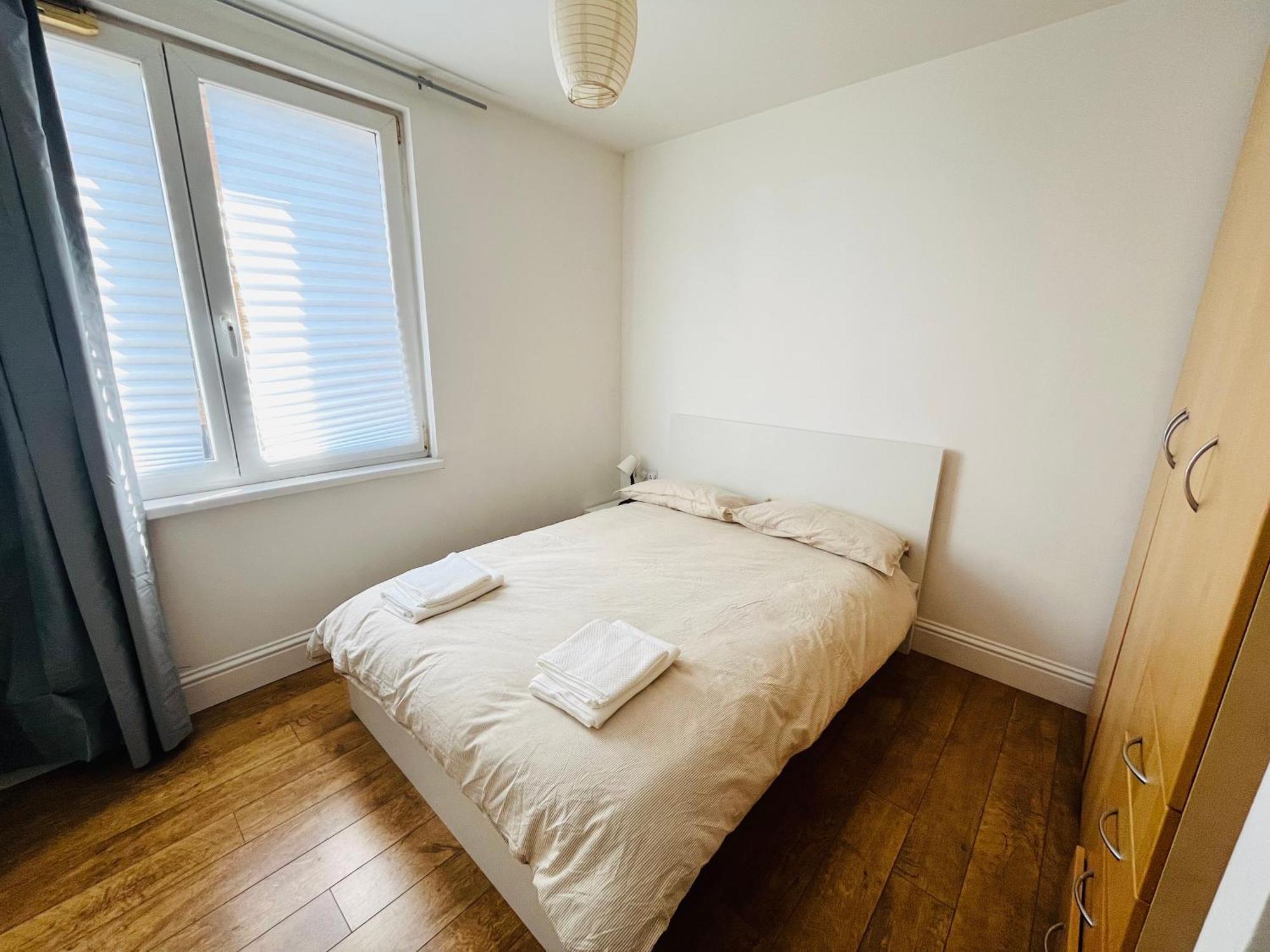 شقة London Modern Flat Near Transports المظهر الخارجي الصورة